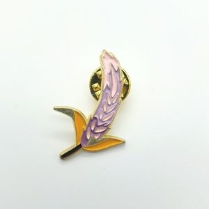 NWT flower pin